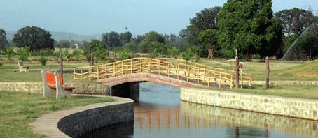 Chandigarh Tour Packages, Chandigarh Package Tours, Chandigarh Tourism, Tour Package to Chandigarh